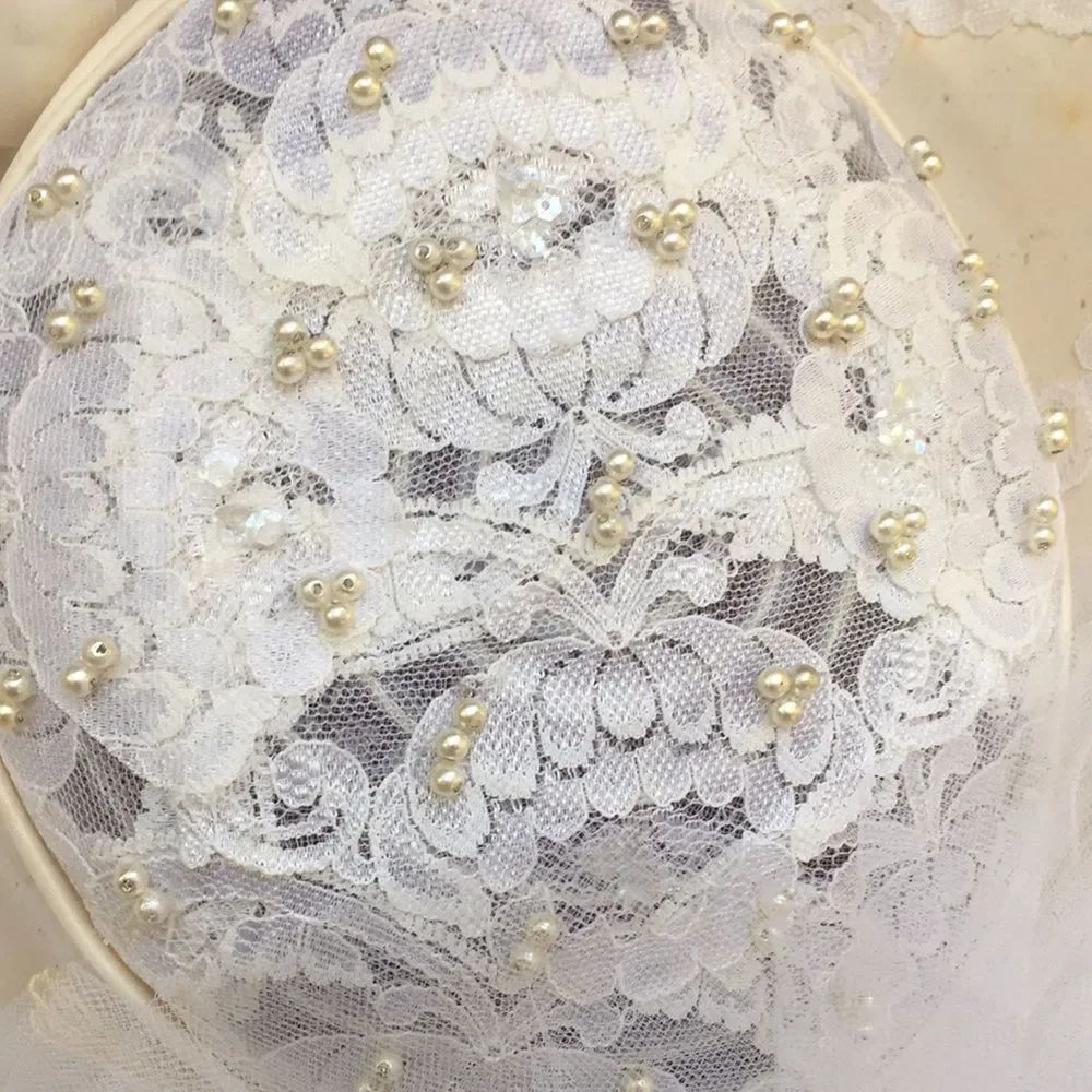 Vintage 1960’s T&G WEDDING HAT WITH VEIL - Picture 6 of 14